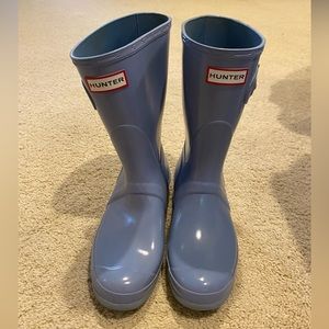 Hunter Rain Boots | Women’s Original Short Gloss in Light Blue